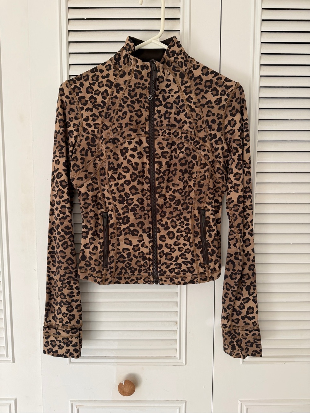 Lululemon Cropped Define - Leopard